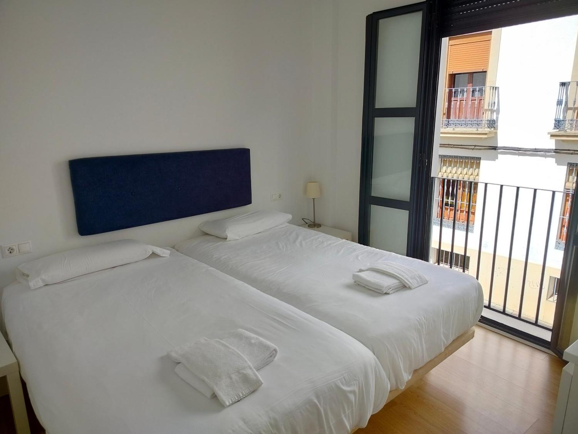 Apartamentos Centro Cordoba By Mira מראה חיצוני תמונה